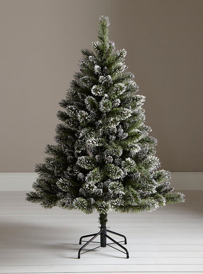 Best Artificial Christmas Trees 16