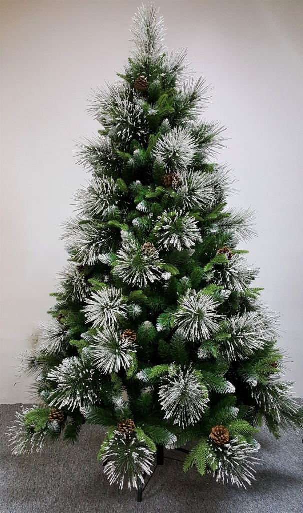 Best Artificial Christmas Trees 17