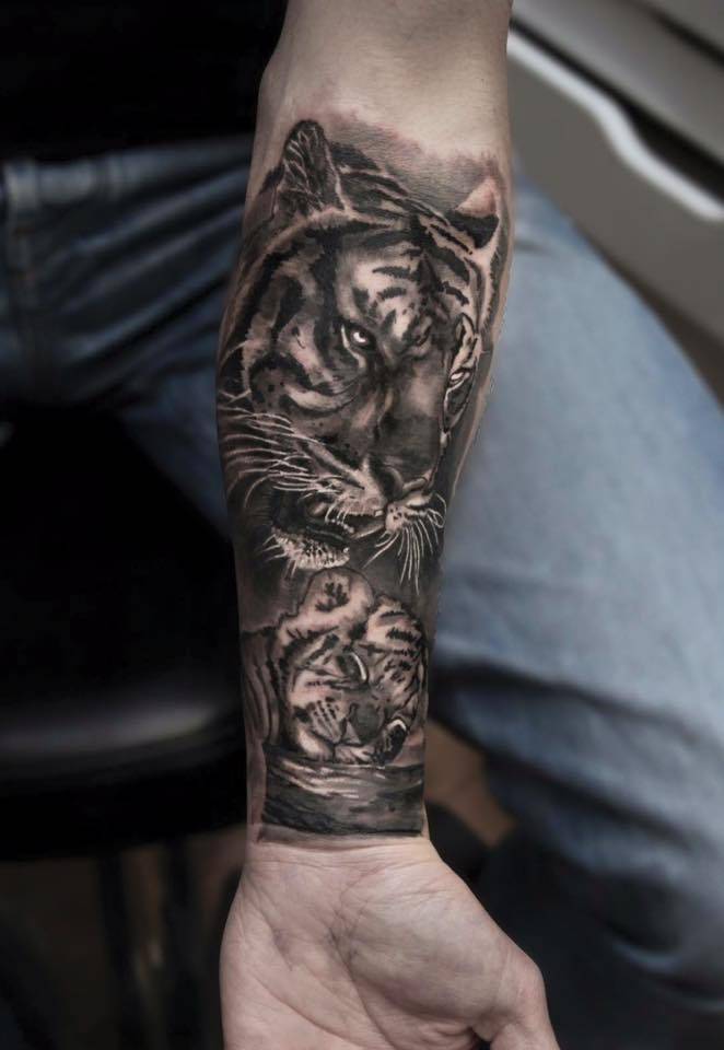 Best Tattoo Design for Armband 31